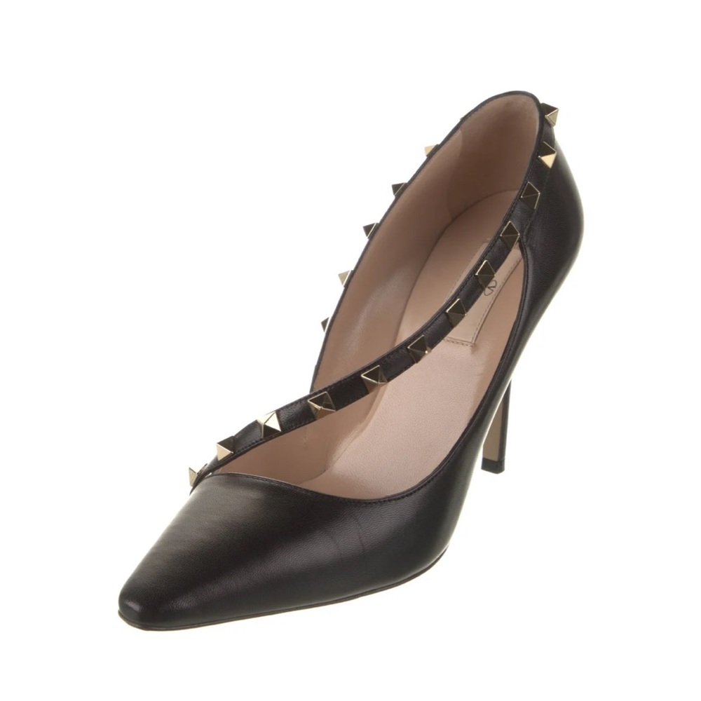 Worn Only A Couple Of Times! VALENTINO ‘Rockstud D’Orsay’ Heels
